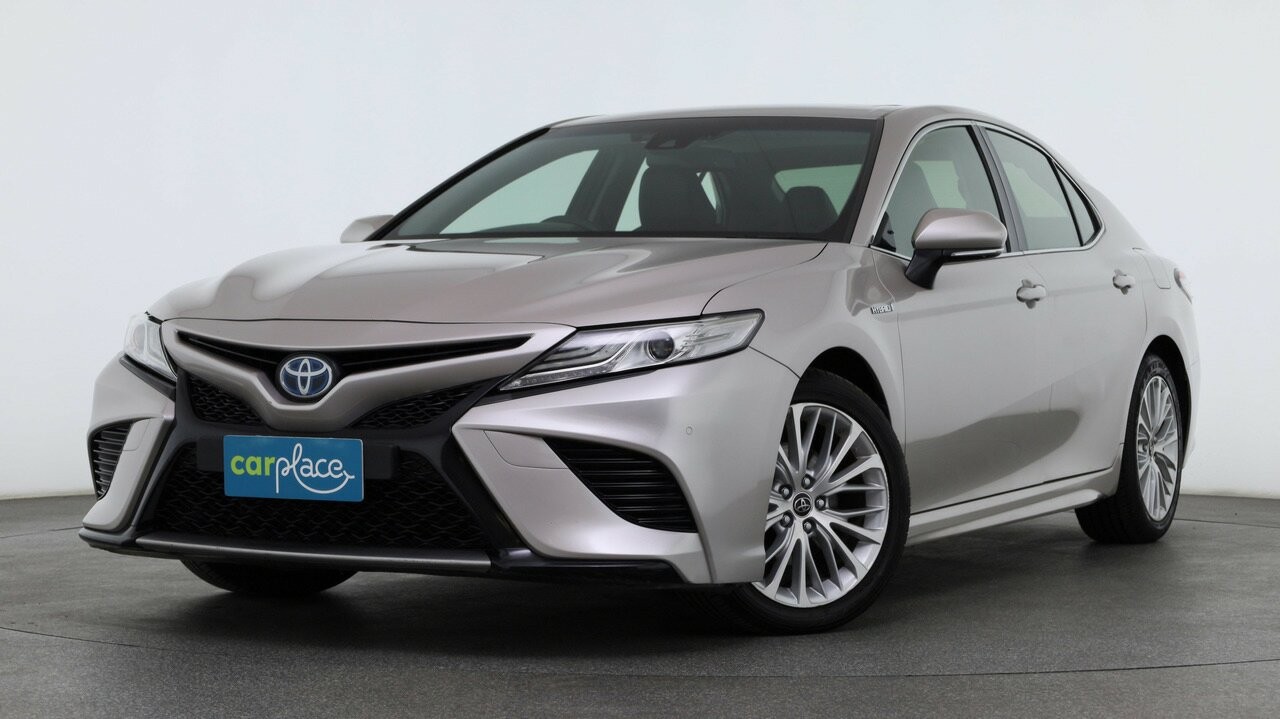 Toyota Camry image 1