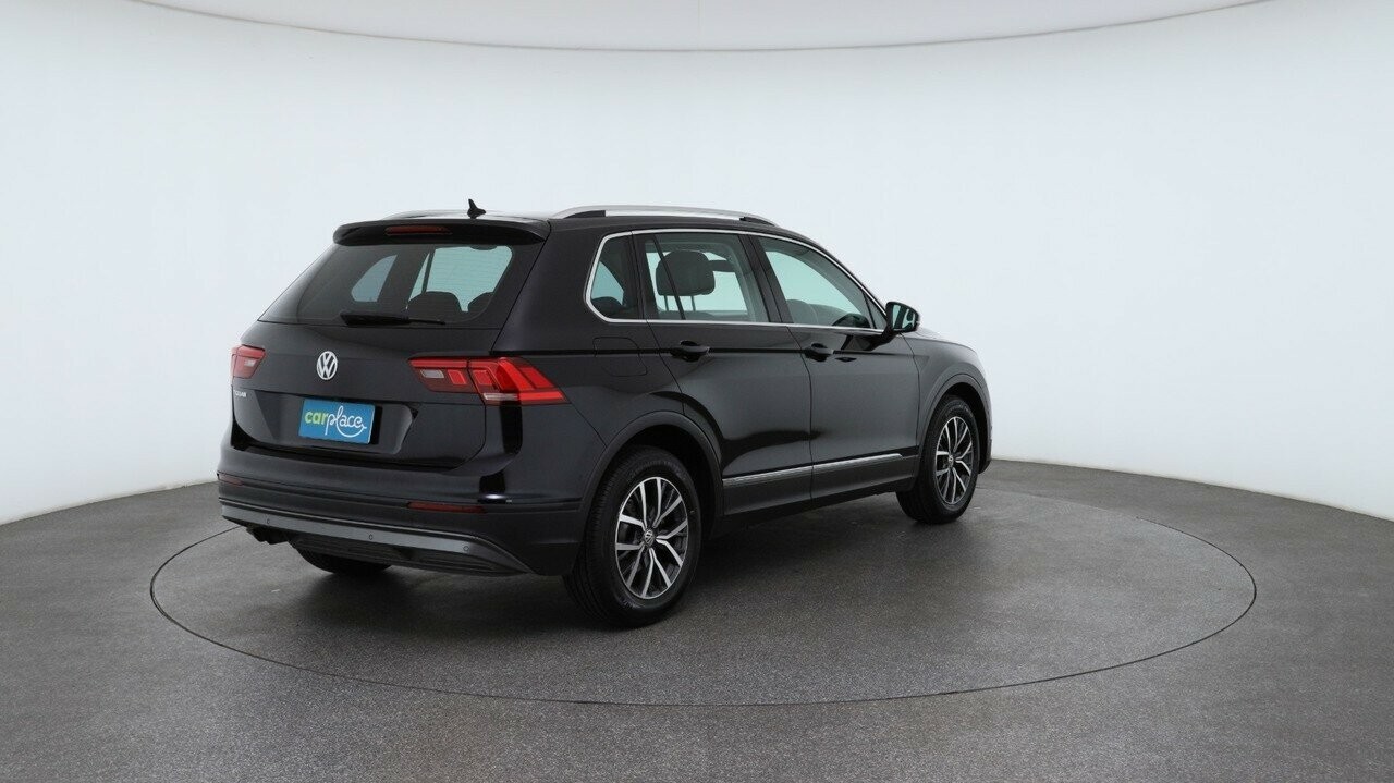 Volkswagen Tiguan image 4