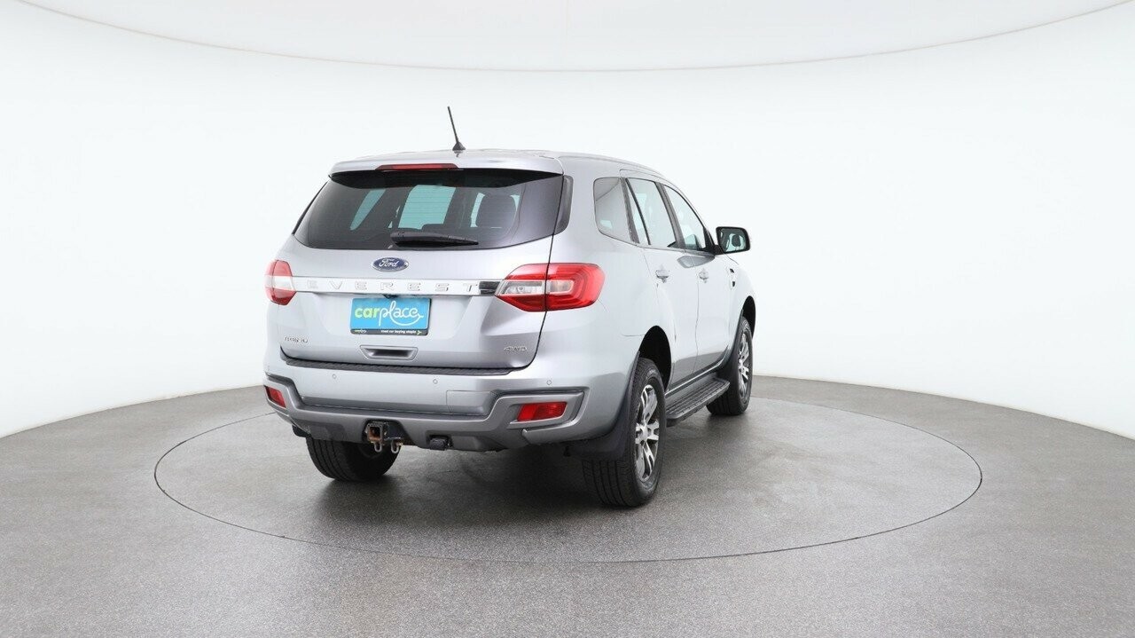 Ford Everest image 3