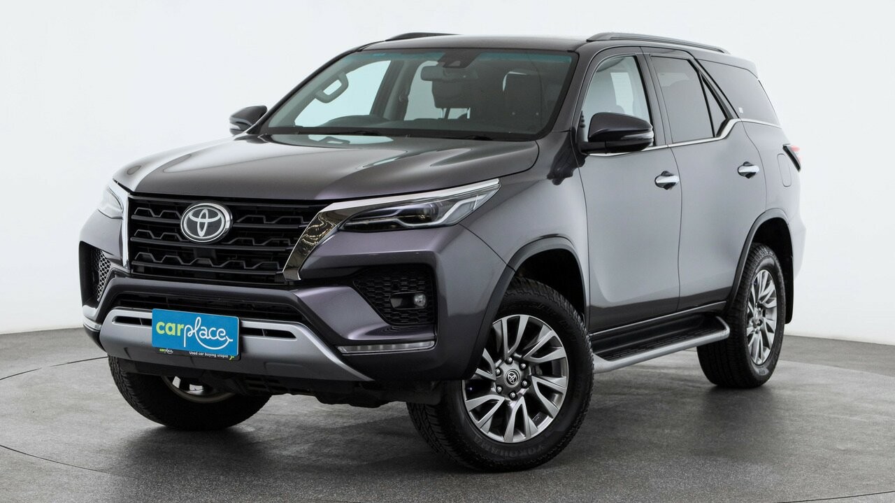 Toyota Fortuner image 1