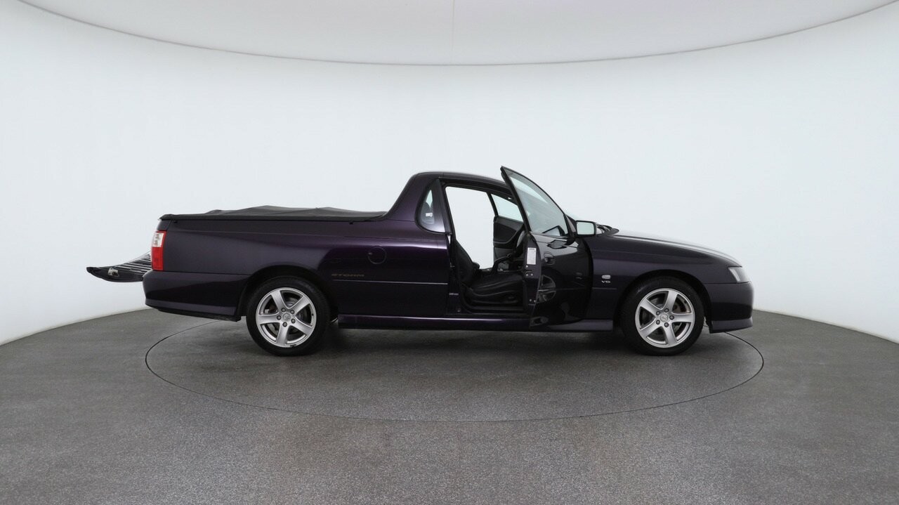 Holden Ute image 4