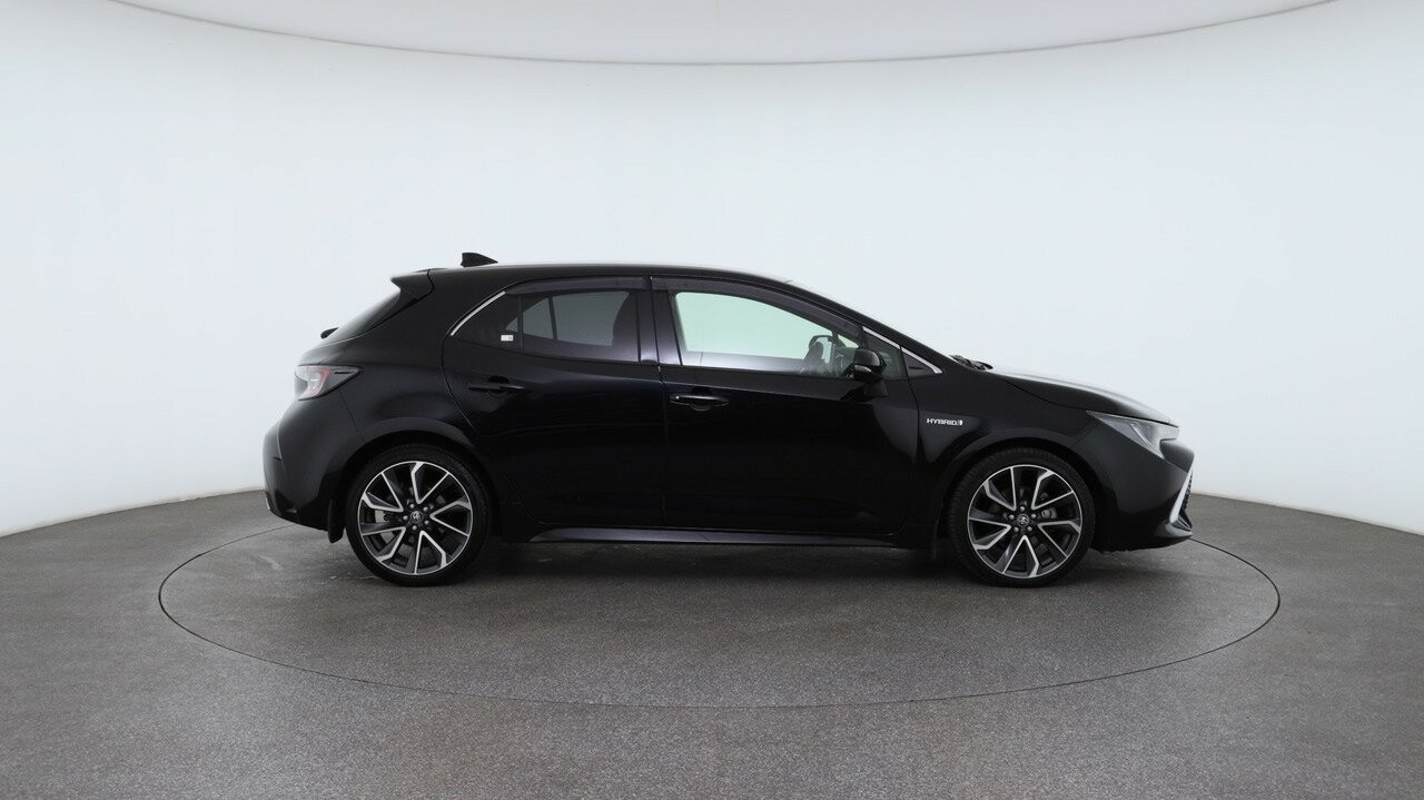 Toyota Corolla image 3