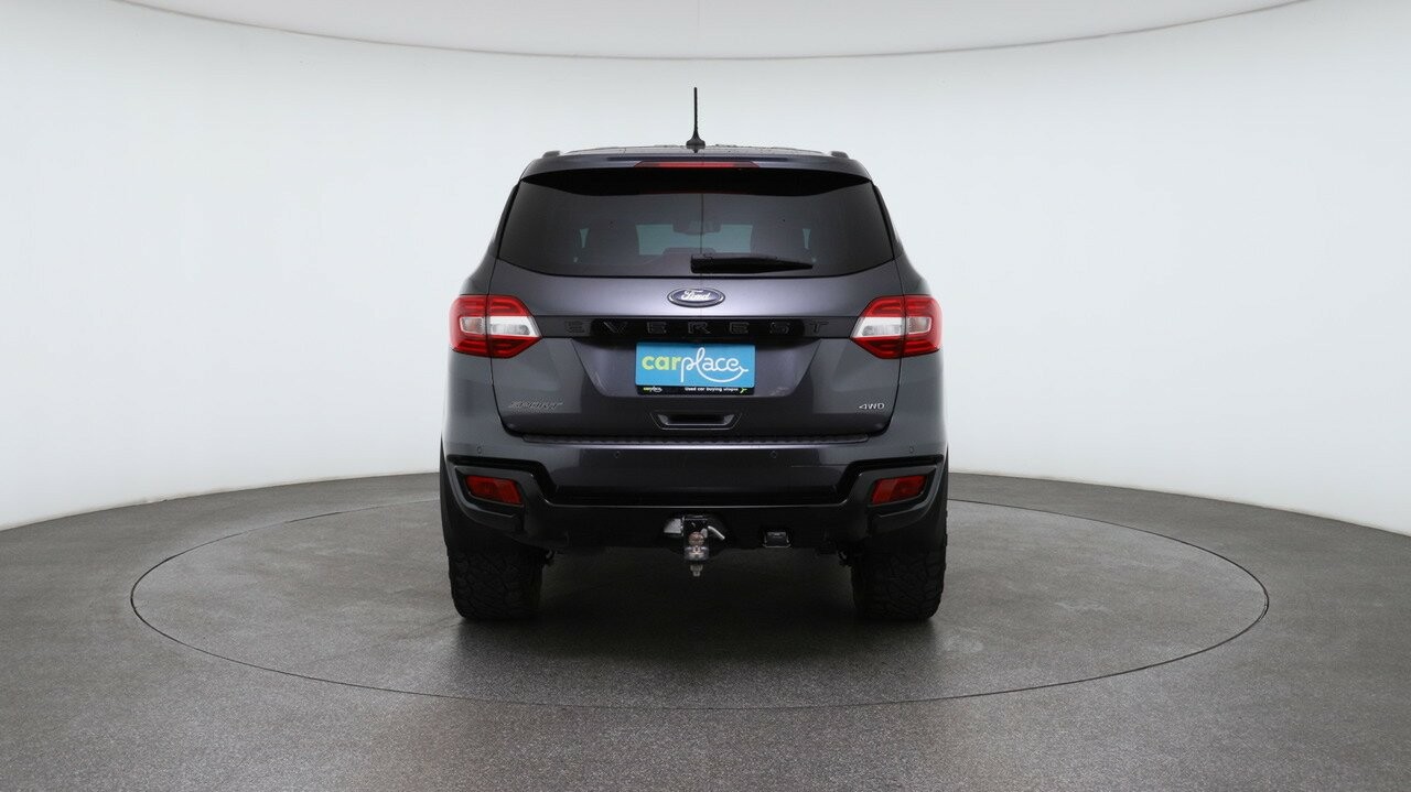 Ford Everest image 2