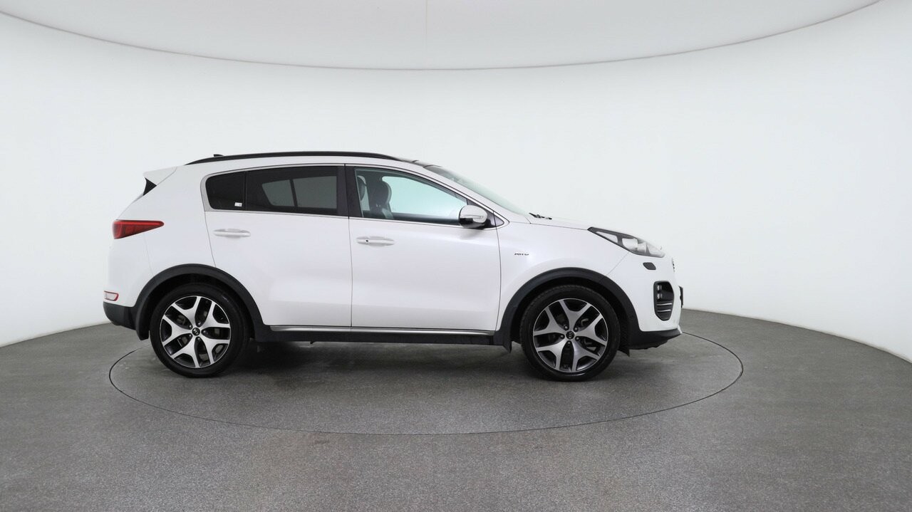 Kia Sportage image 3