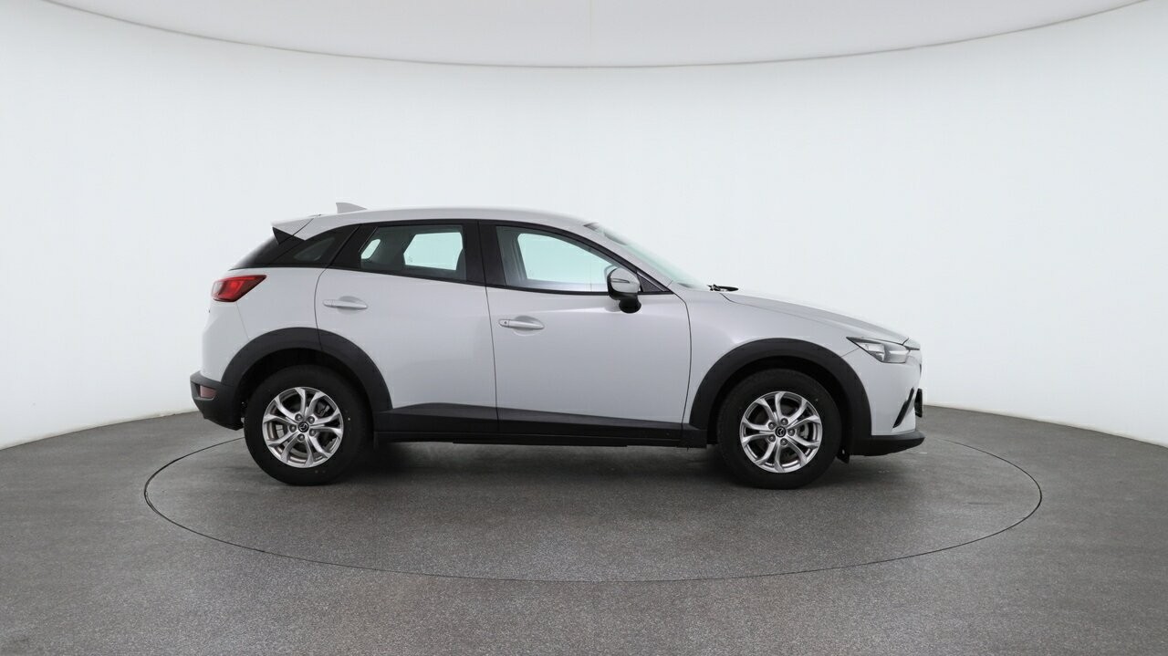 Mazda Cx-3 image 3
