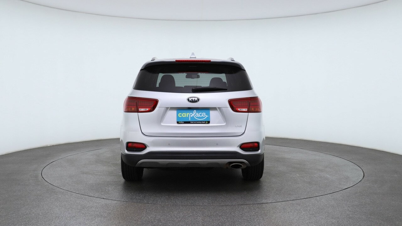 Kia Sorento image 2