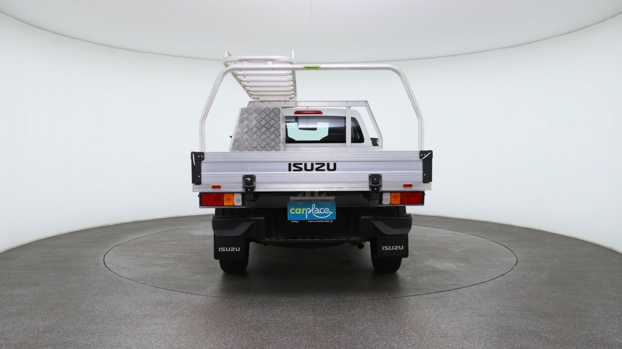 Isuzu D-max image 2