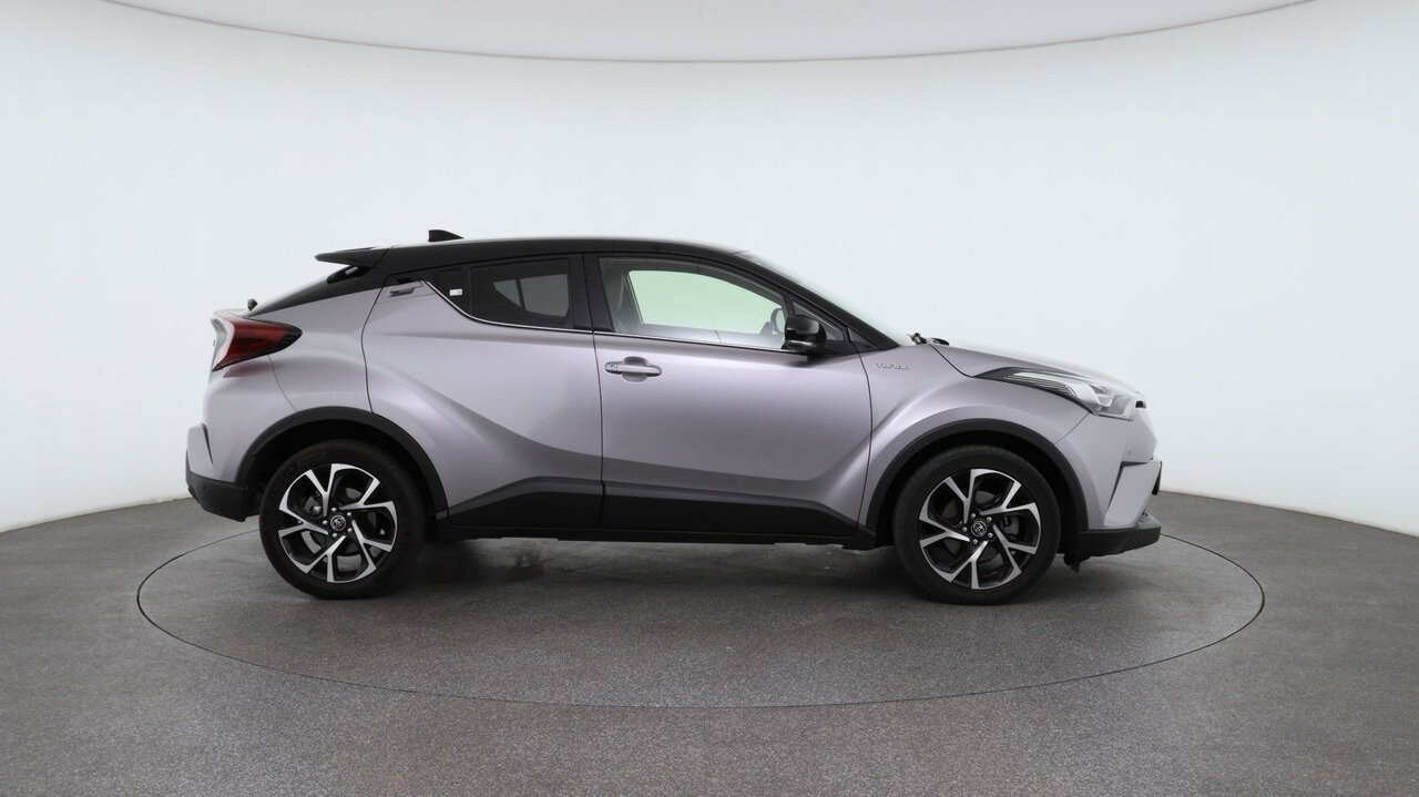 Toyota C-hr image 3