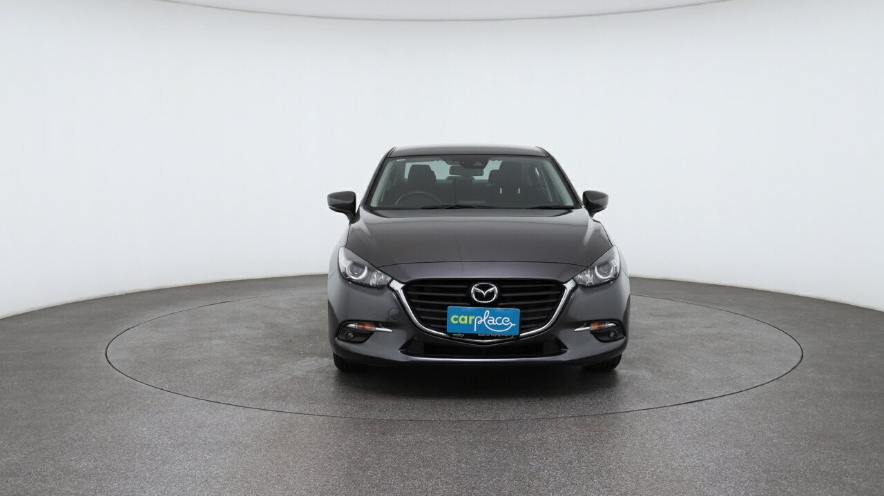 Mazda 3 image 2