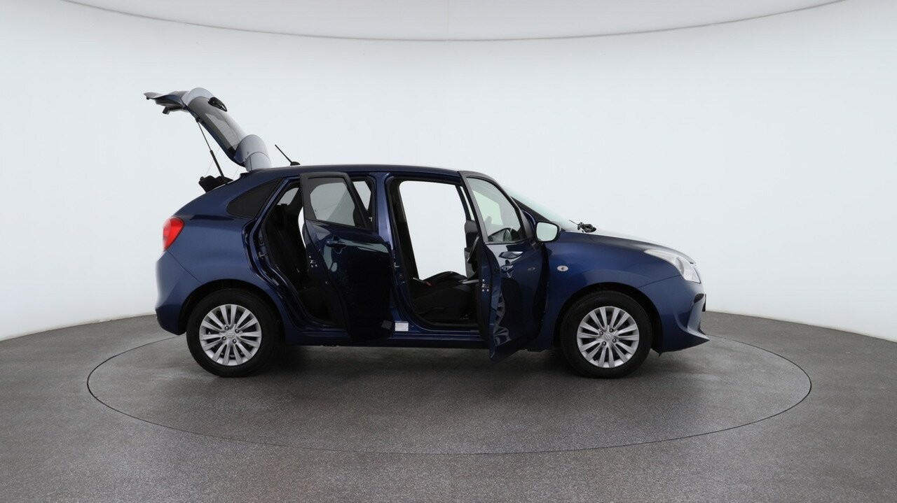 Suzuki Baleno image 4