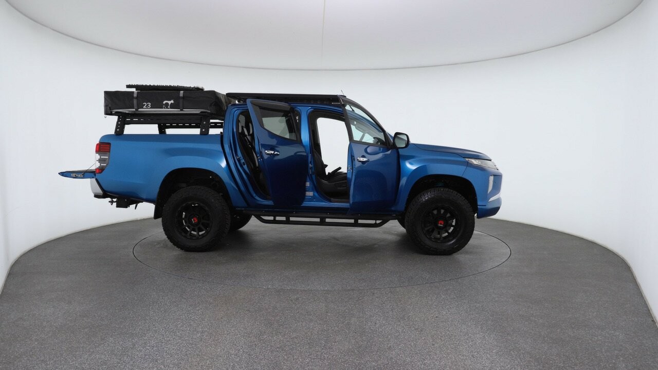 Mitsubishi Triton image 4
