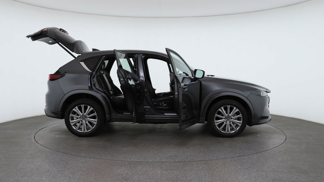 Mazda Cx-5 image 4