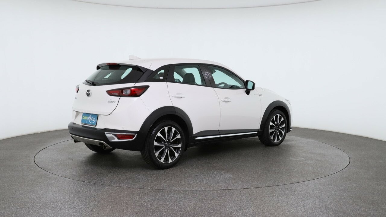 Mazda Cx-3 image 3