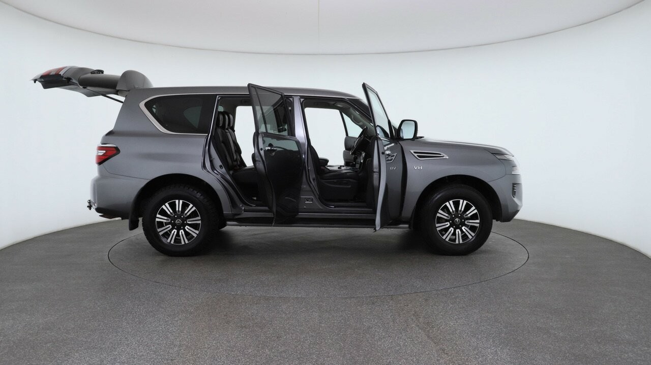Nissan Patrol image 4