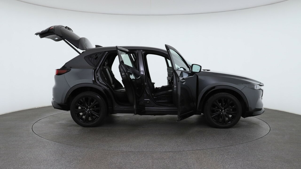 Mazda Cx-5 image 4