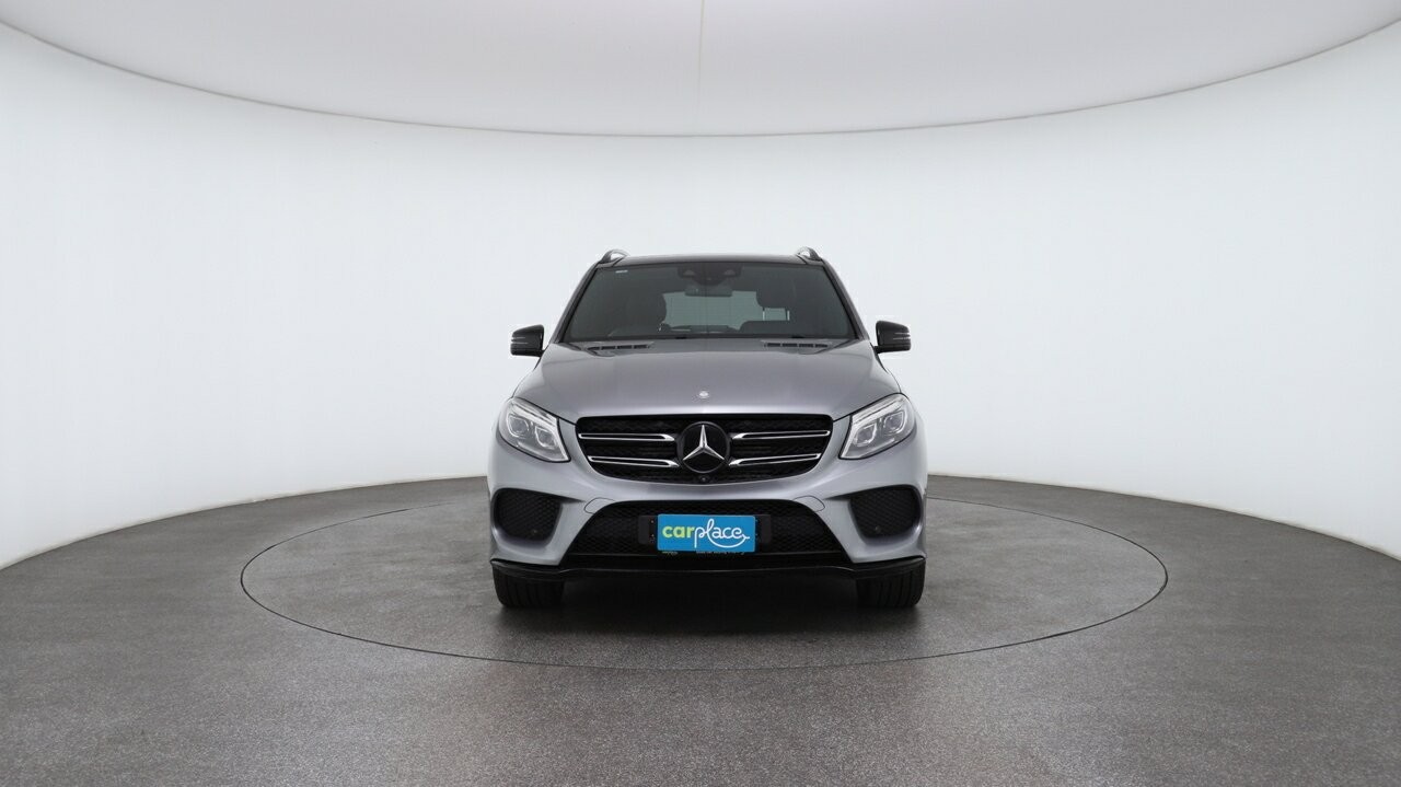 Mercedes Benz Gle-class image 2