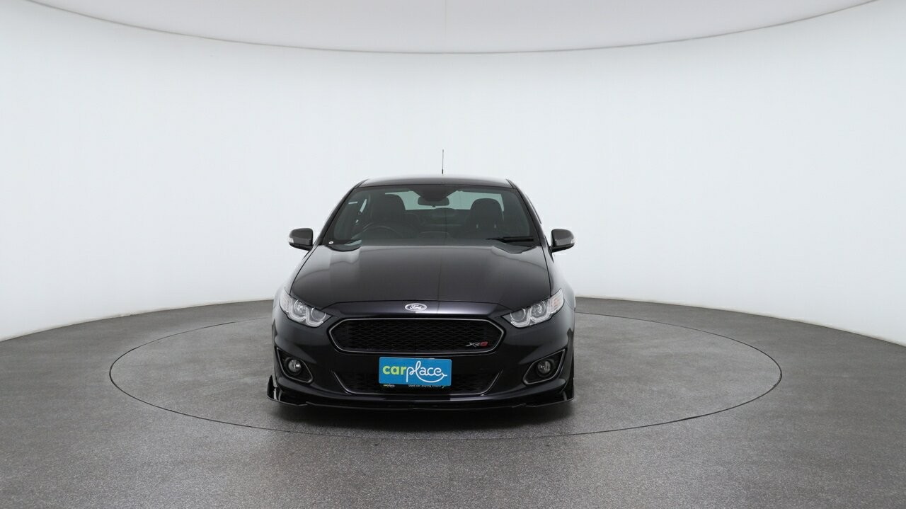 Ford Falcon image 2