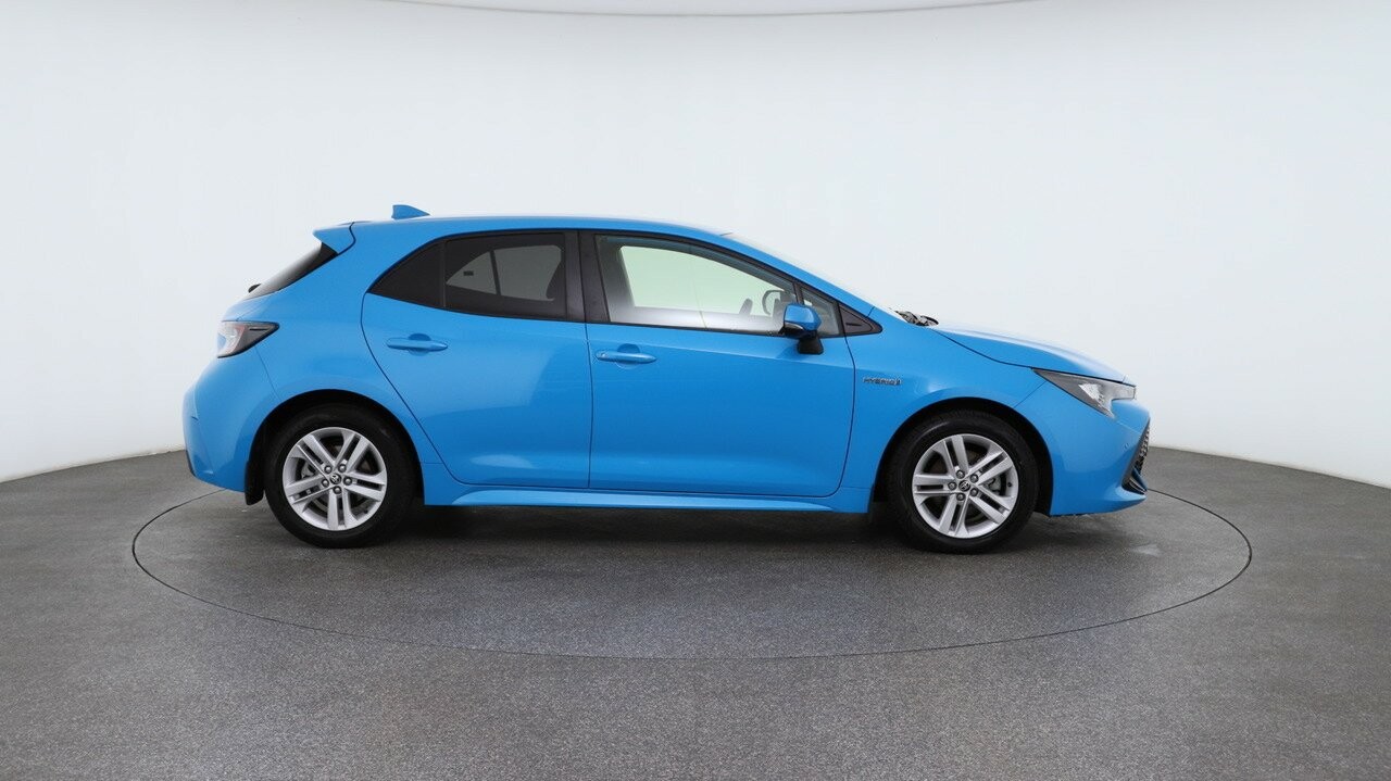 Toyota Corolla image 3