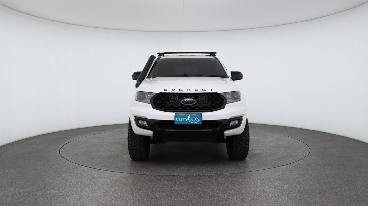 Ford Everest image 2