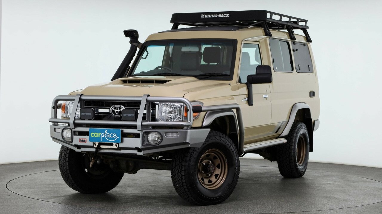 Toyota Landcruiser image 1