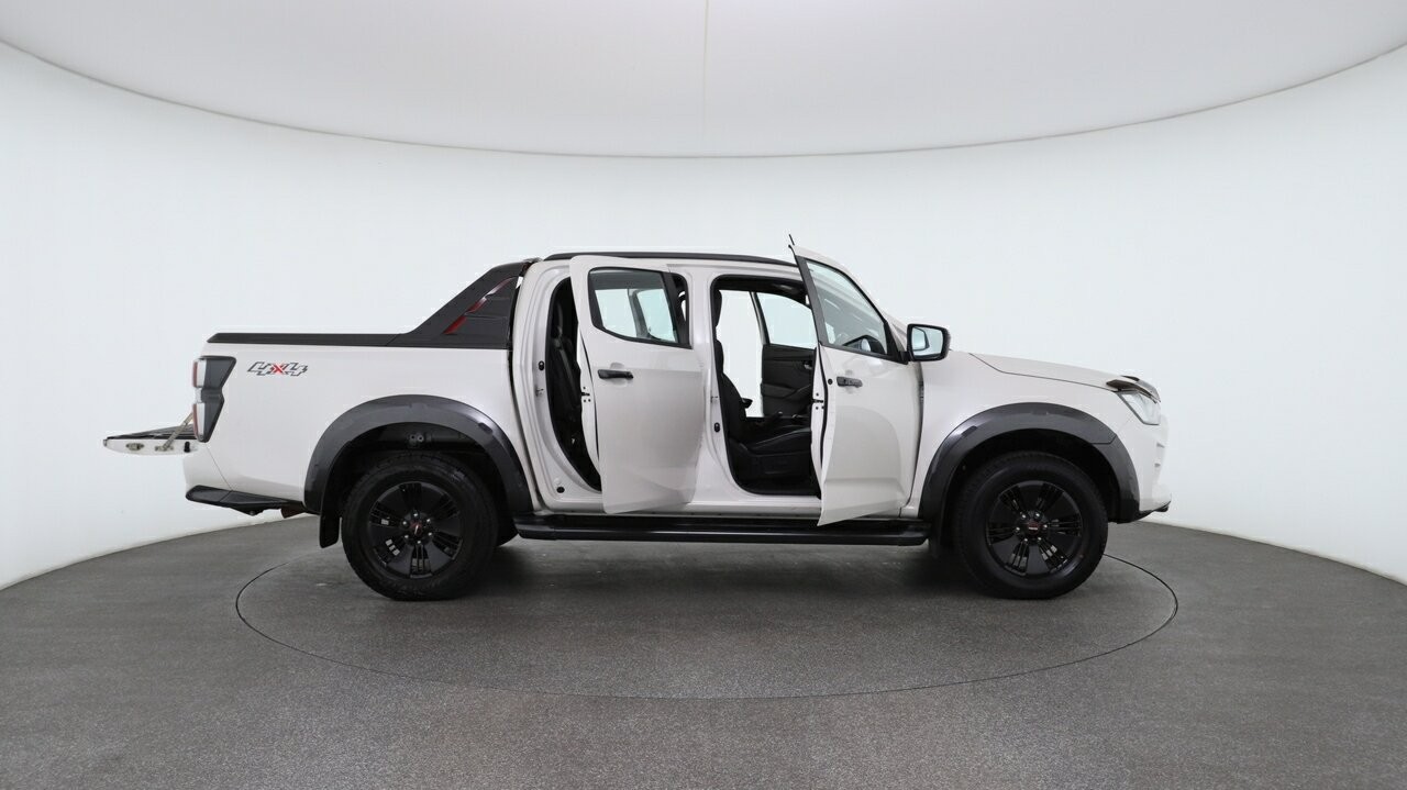 Isuzu D-max image 4