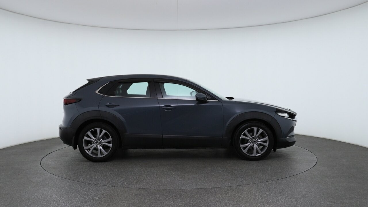 Mazda Cx-30 image 3