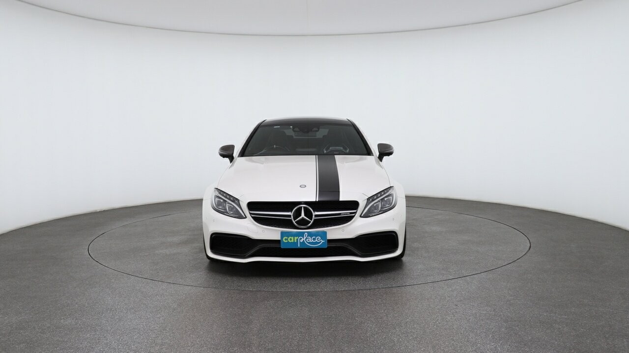 Mercedes Benz C-class image 2