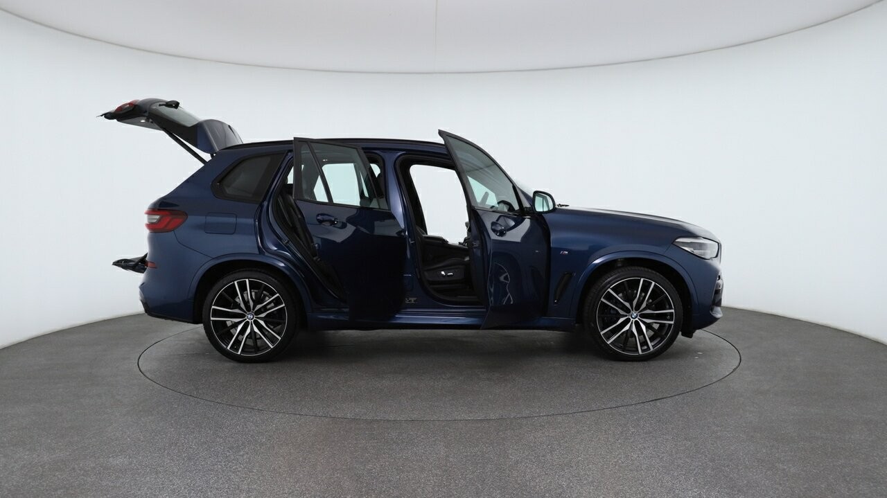 BMW X5 image 4