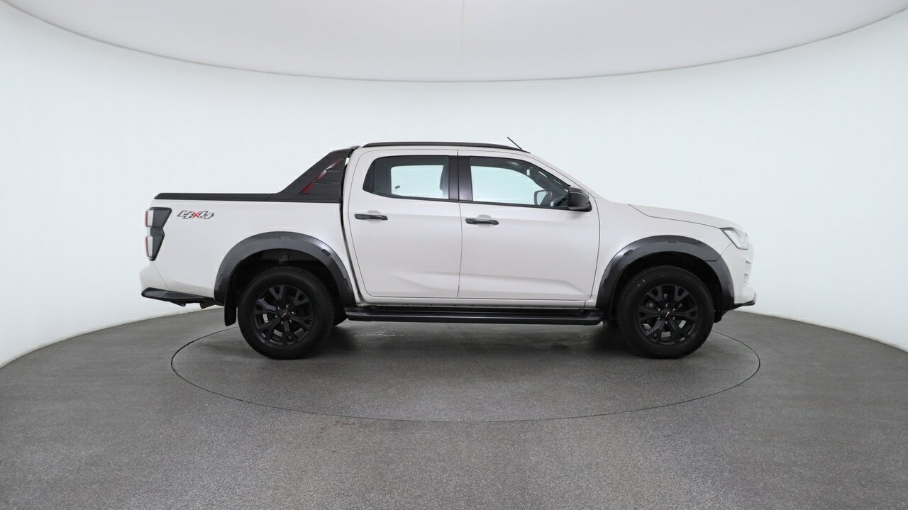 Isuzu D-max image 3