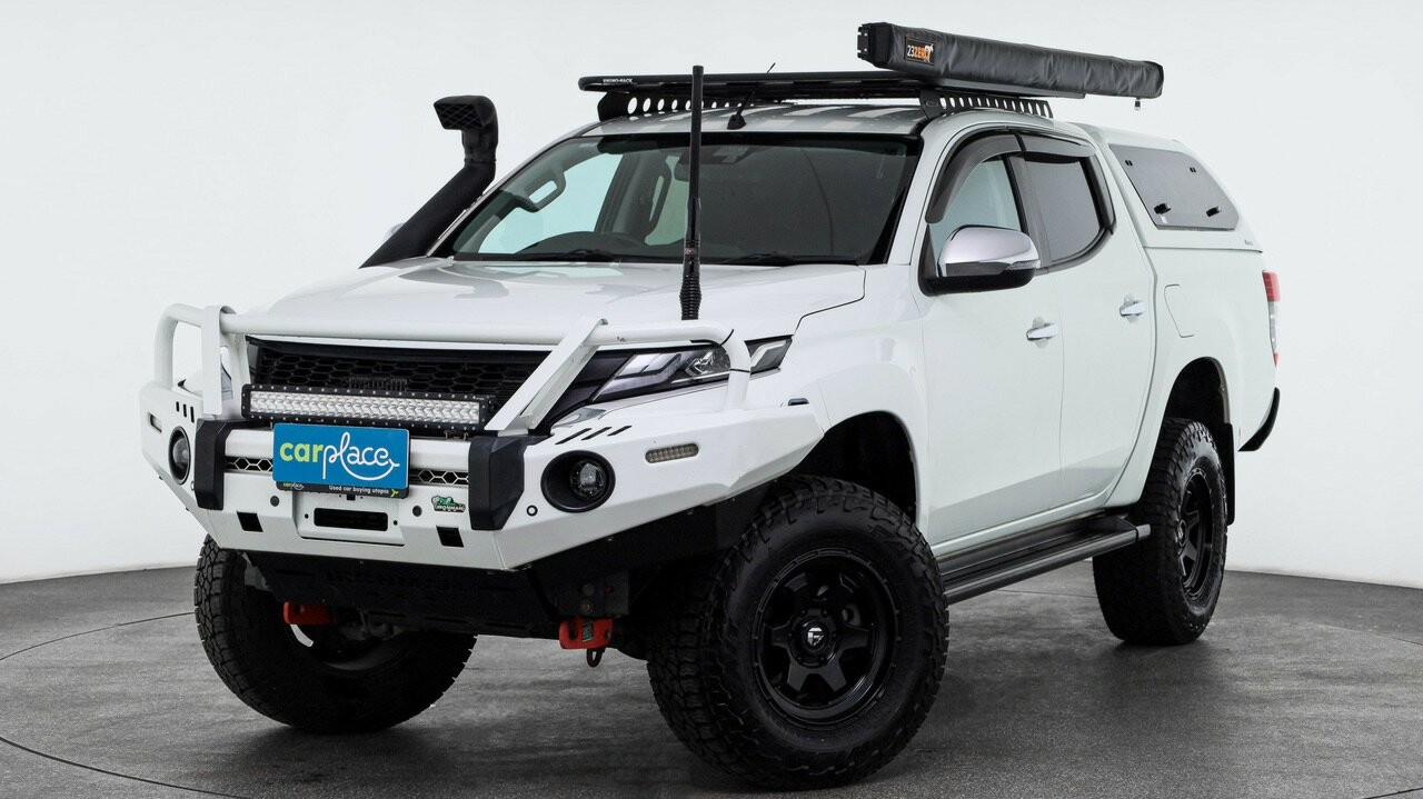 Mitsubishi Triton image 1