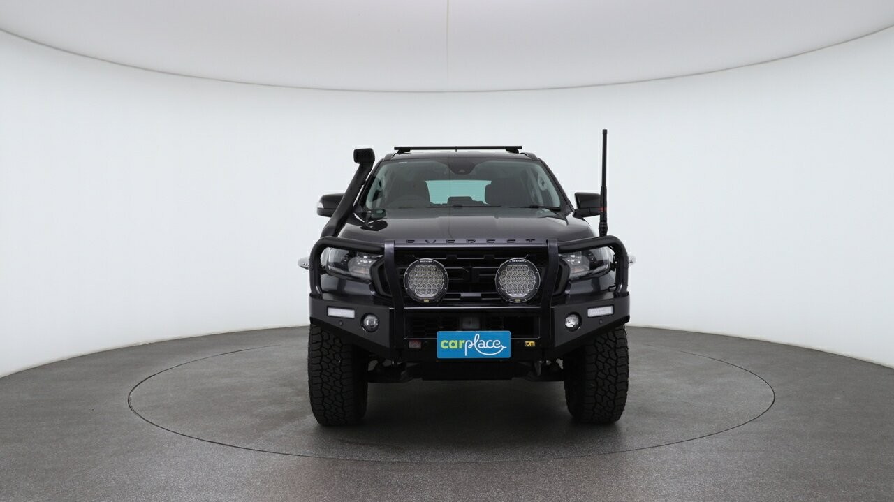 Ford Everest image 2