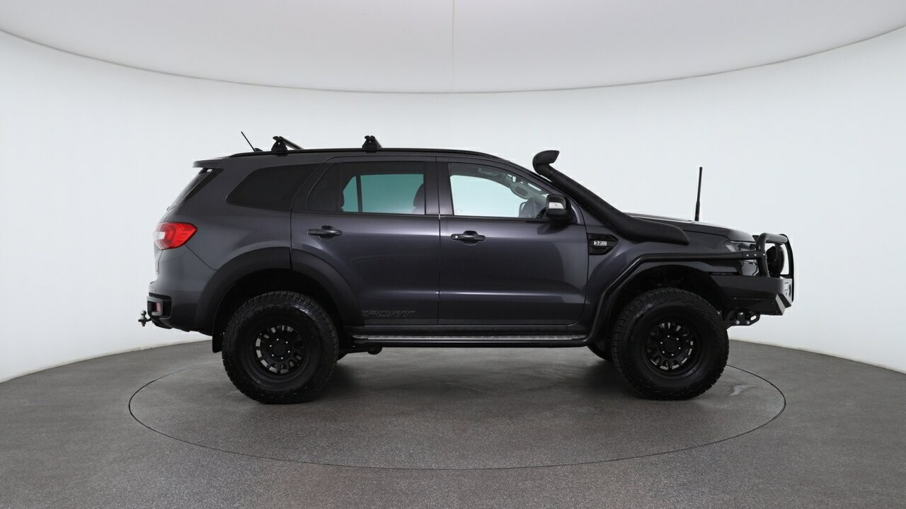 Ford Everest image 3