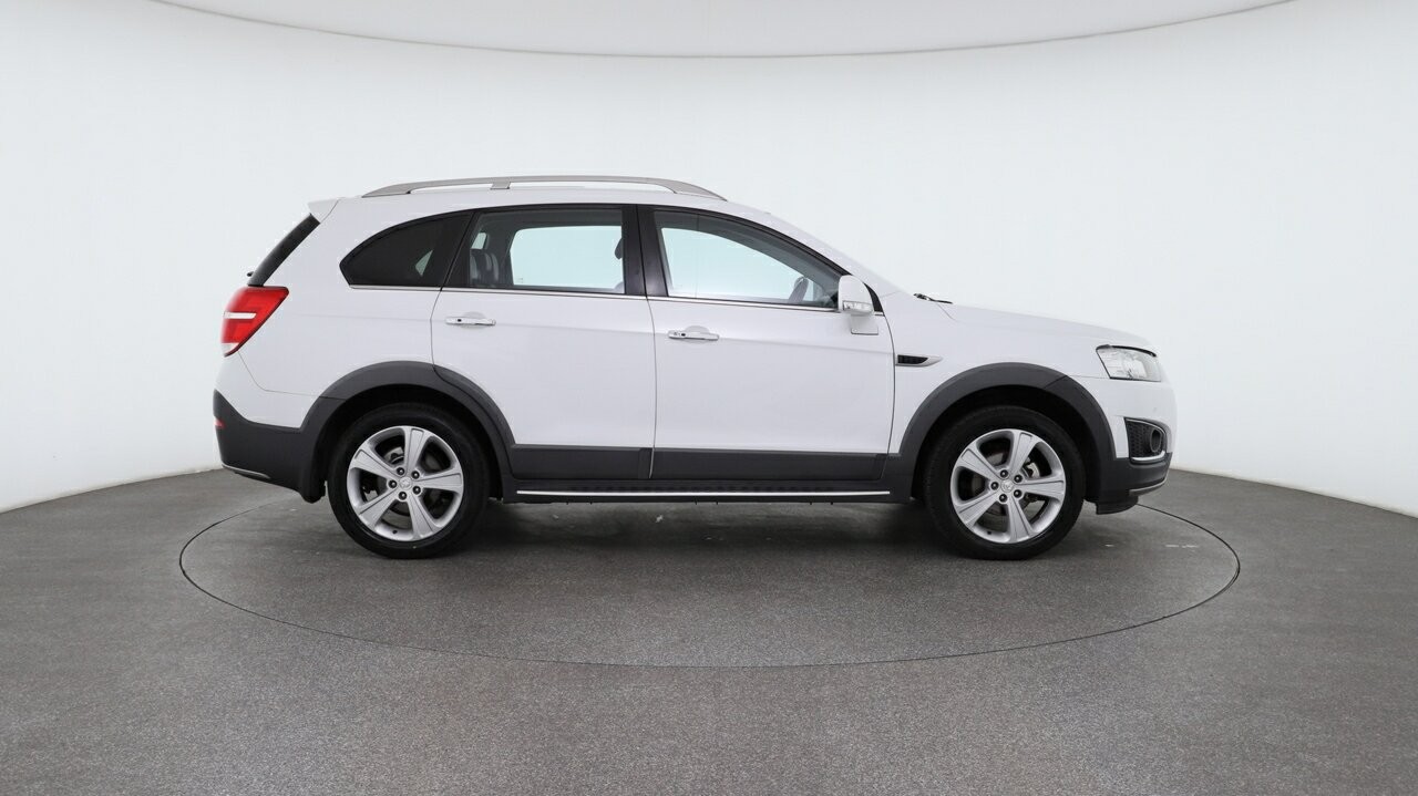Holden Captiva image 3