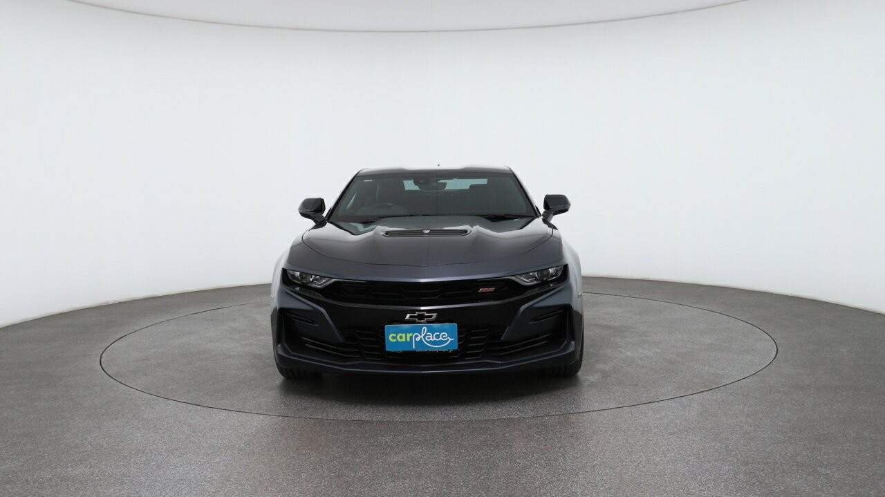 Chevrolet Camaro image 2