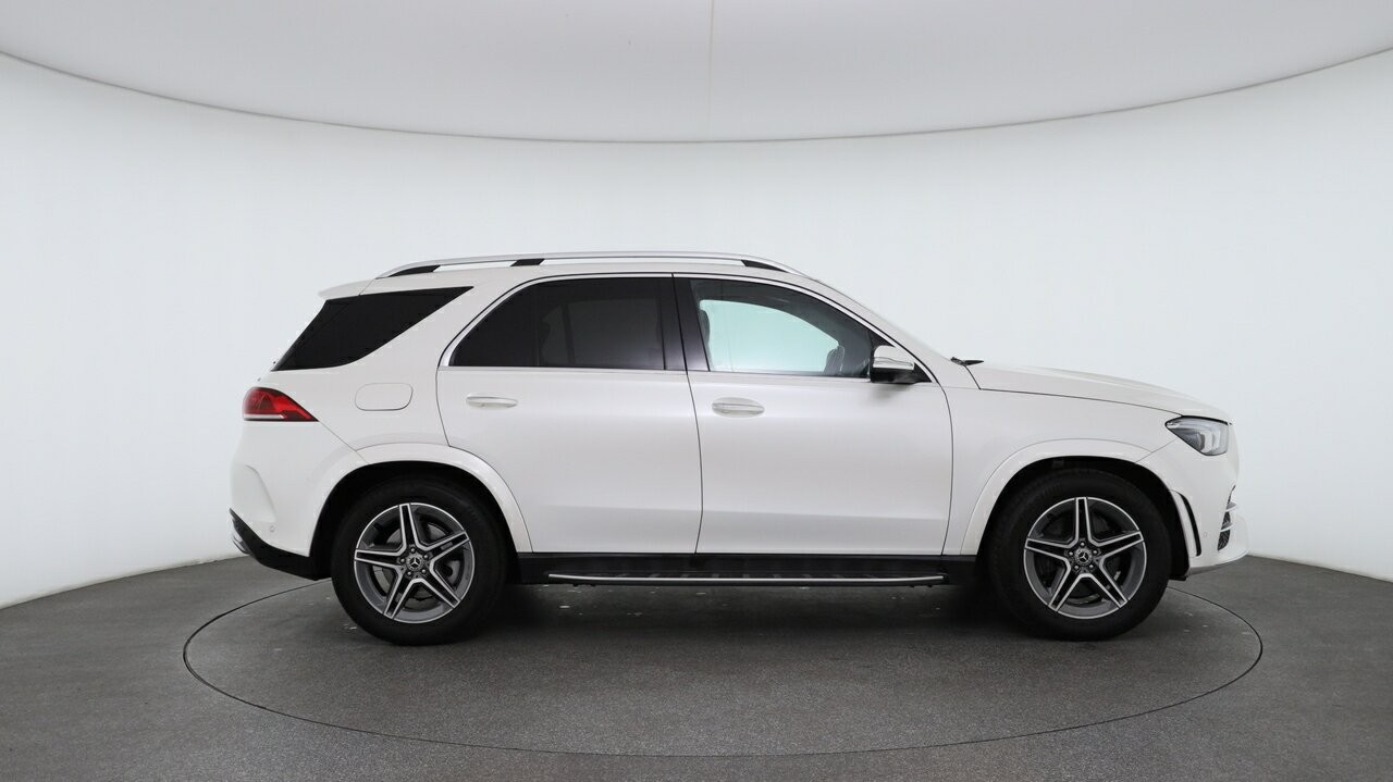 Mercedes Benz Gle-class image 3