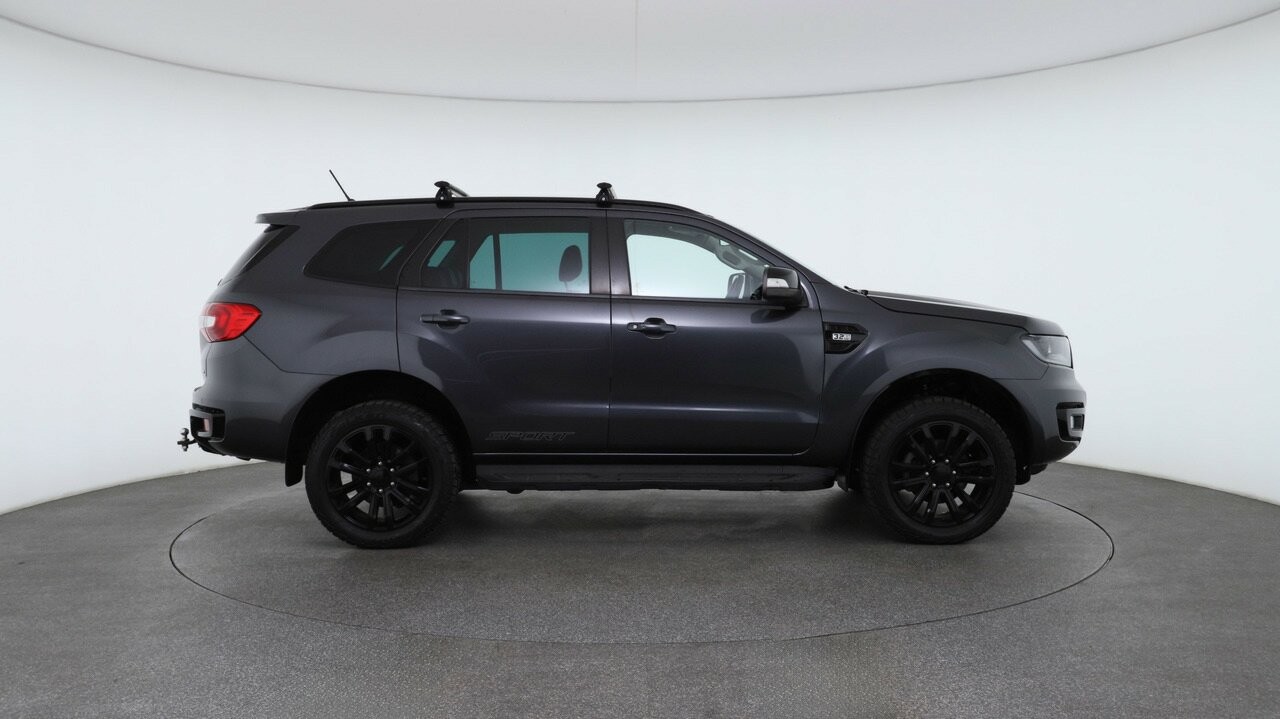 Ford Everest image 3