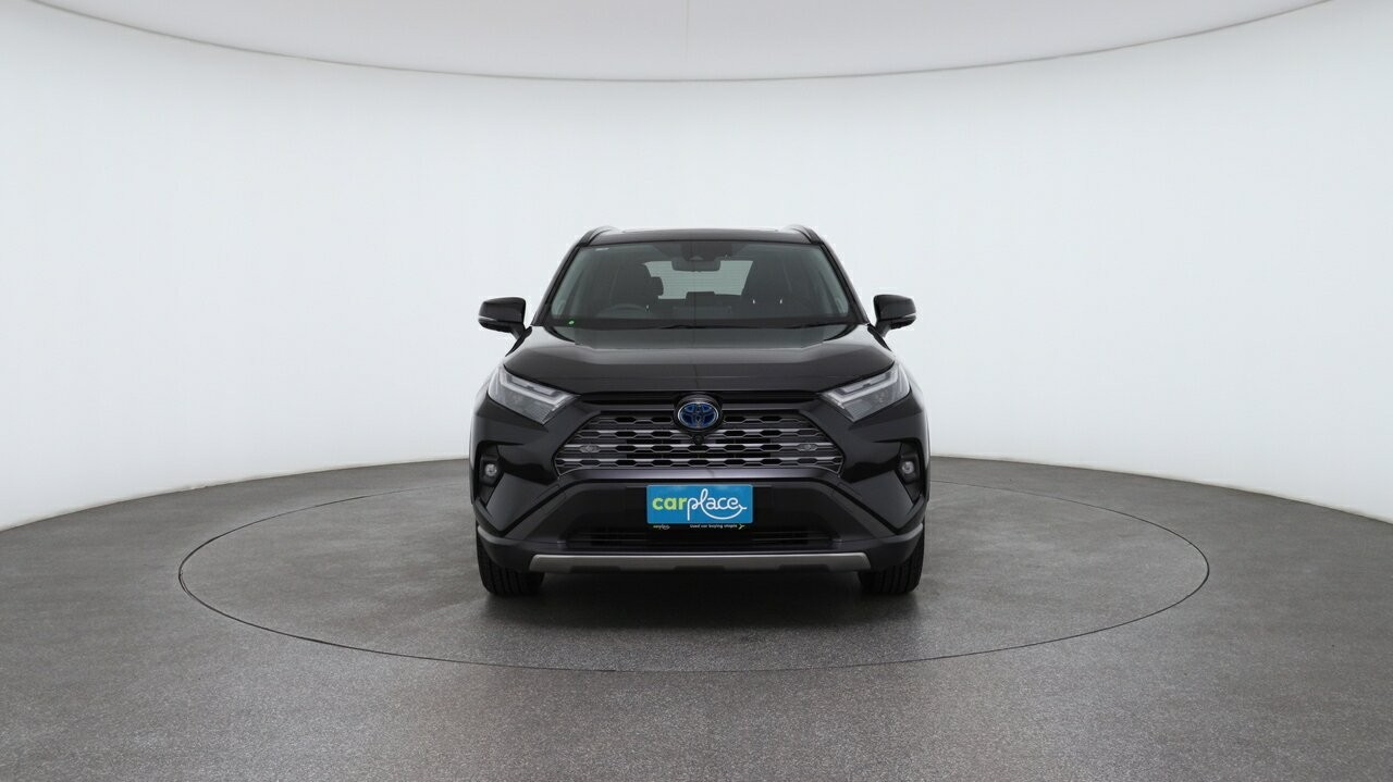 Toyota Rav4 image 2