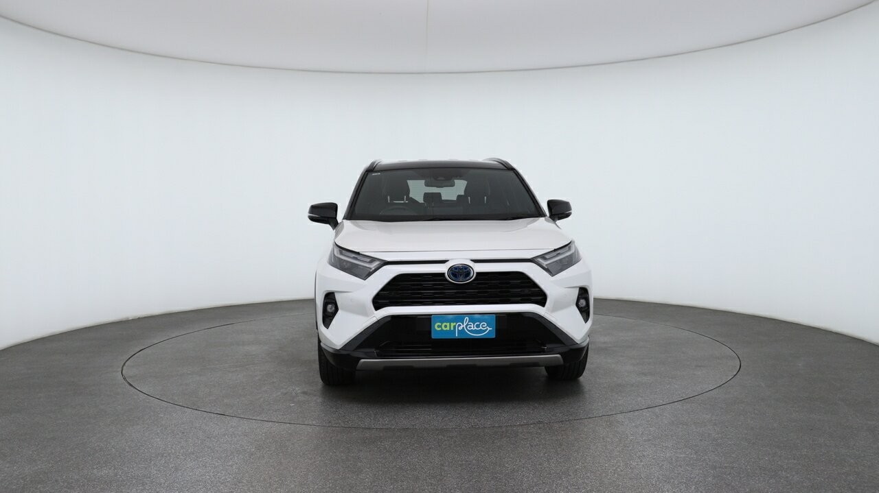Toyota Rav4 image 2