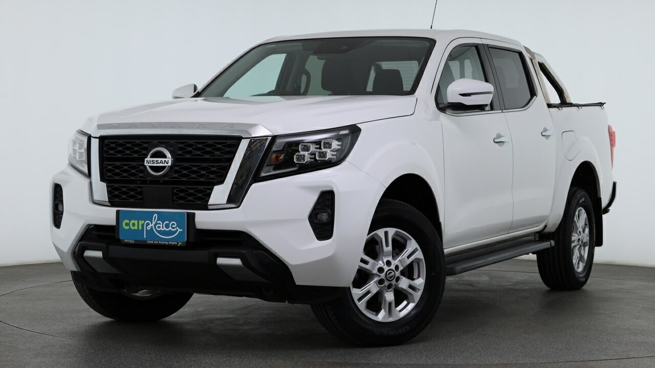 Nissan Navara image 1