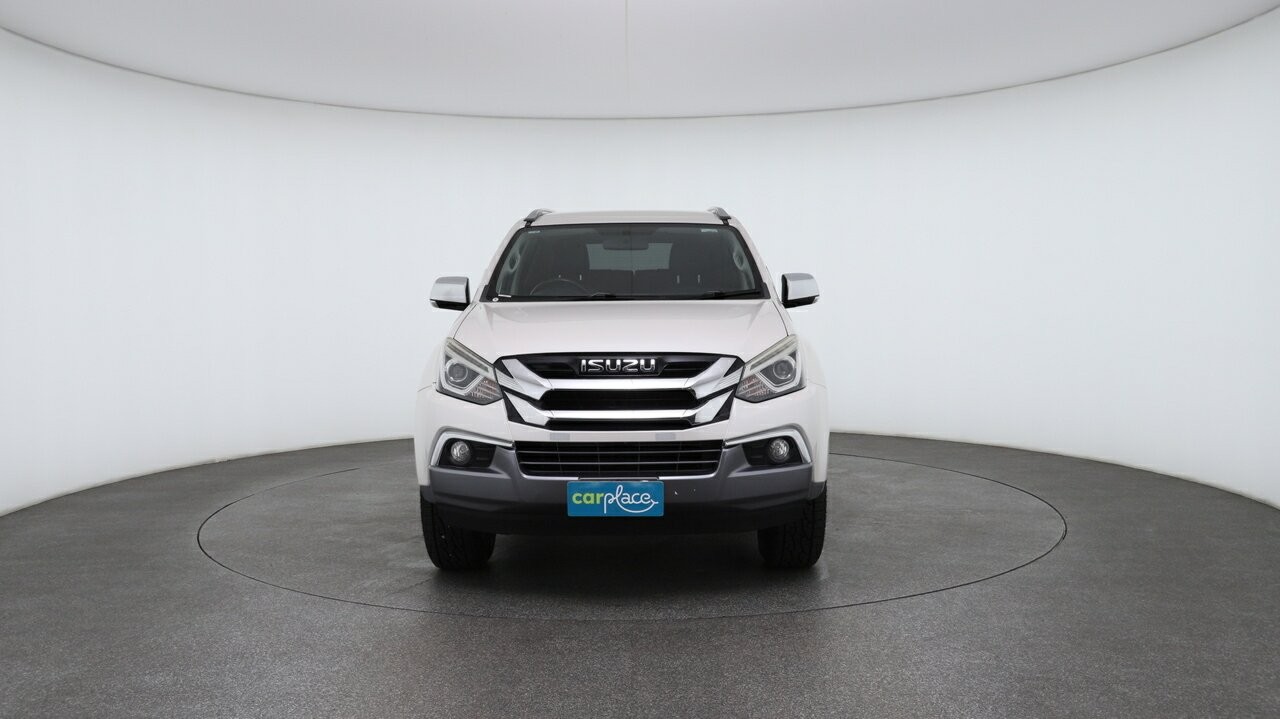 Isuzu Mu-x image 2