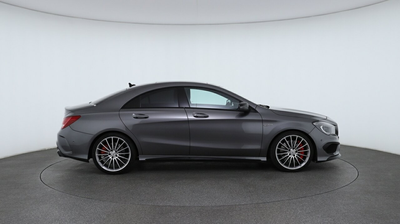 Mercedes Benz Cla-class image 3