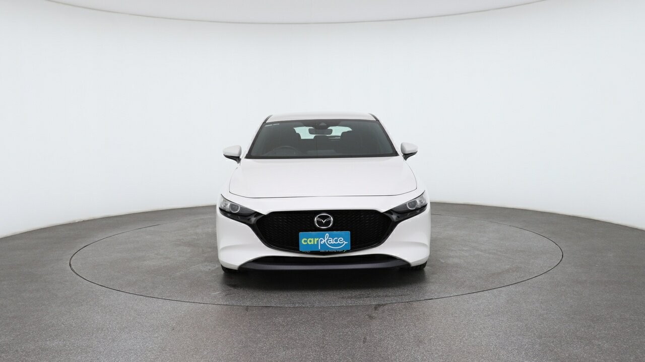 Mazda 3 image 2