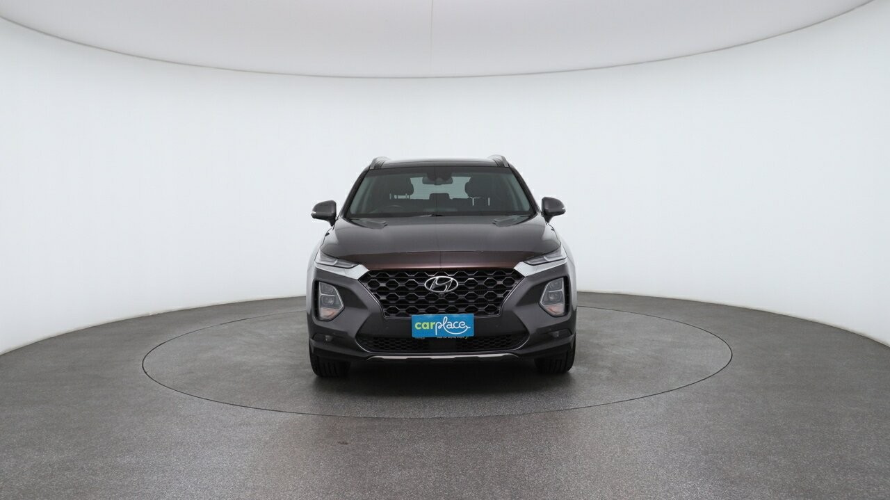 Hyundai Santa Fe image 2