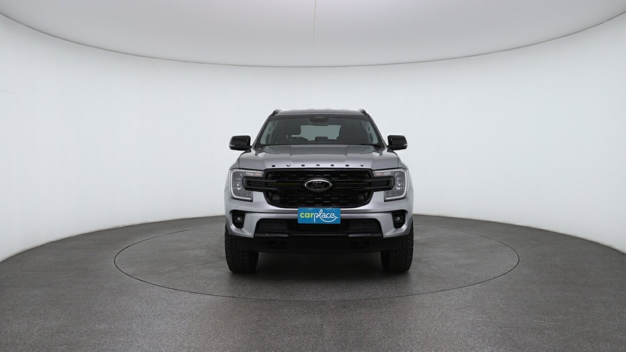 Ford Everest image 2