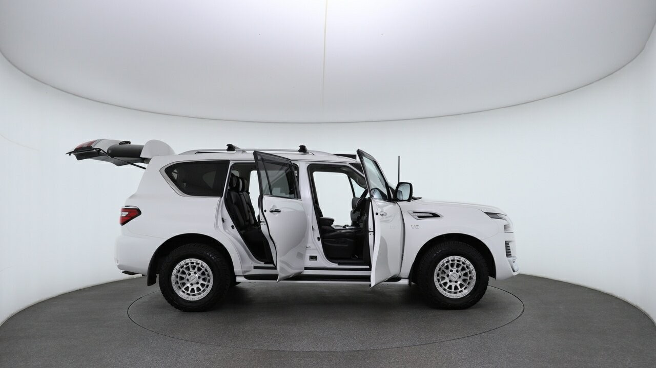 Nissan Patrol image 4