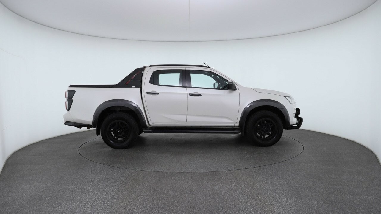 Isuzu D-max image 3