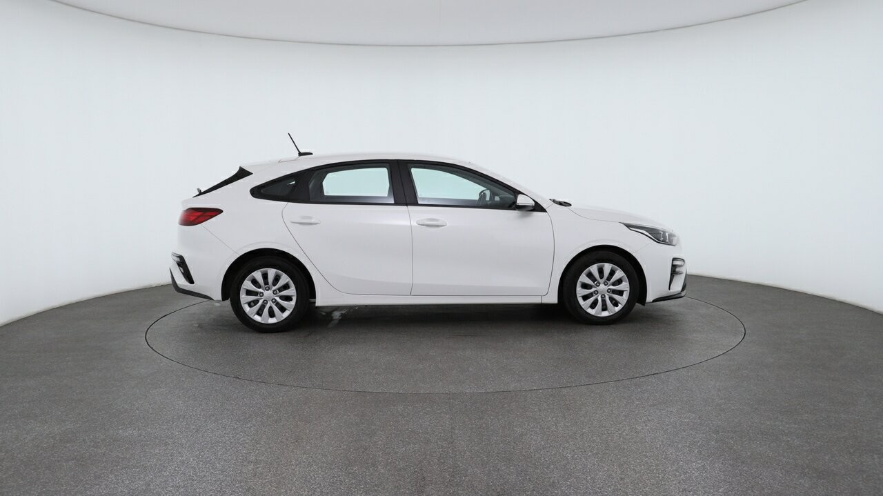 Kia Cerato image 3