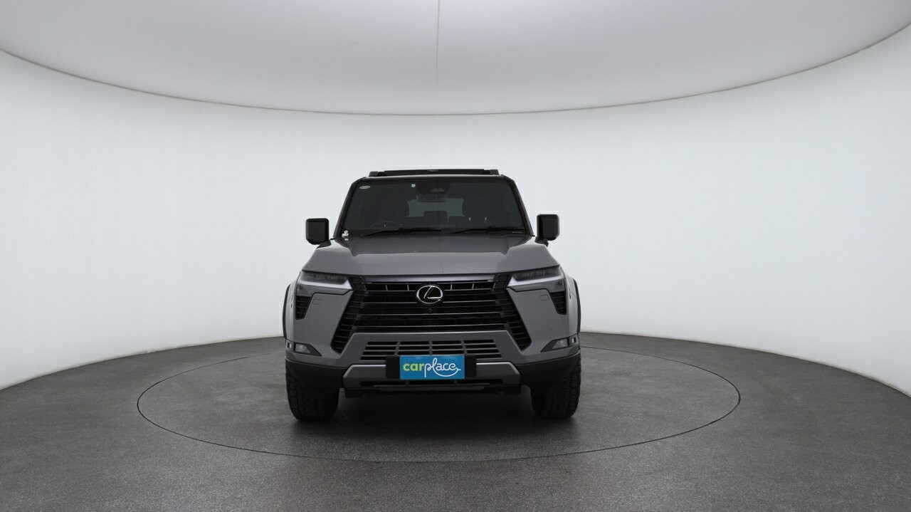 Lexus Gx image 2