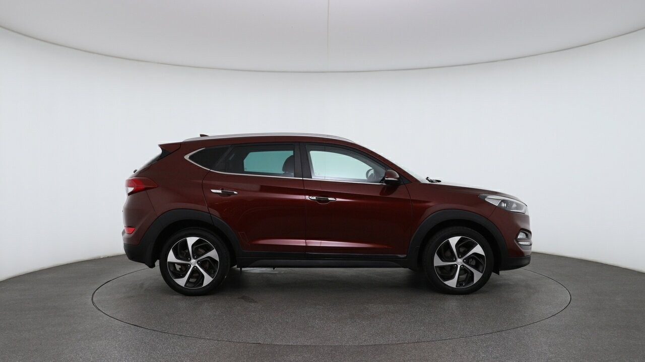 Hyundai Tucson image 3