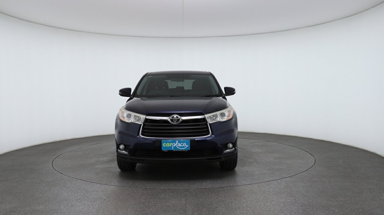 Toyota Kluger image 2